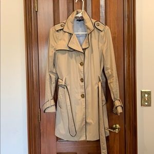 Tommy Hilfiger trench